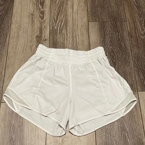 Lululemon 4 inch White Hotty Hot Shorts, Size 4.